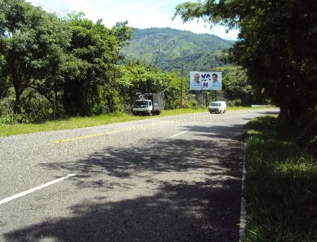 Valla AT-76 - Km 215.5 a Esquipulas (Salida)