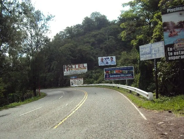 Valla AT-78 - Km 221.3 a Esquipulas (Salida)