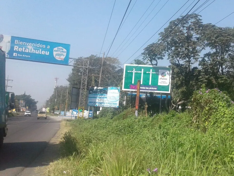 Valla CS-82 - Km 180 a Retalhuleu (Salida)