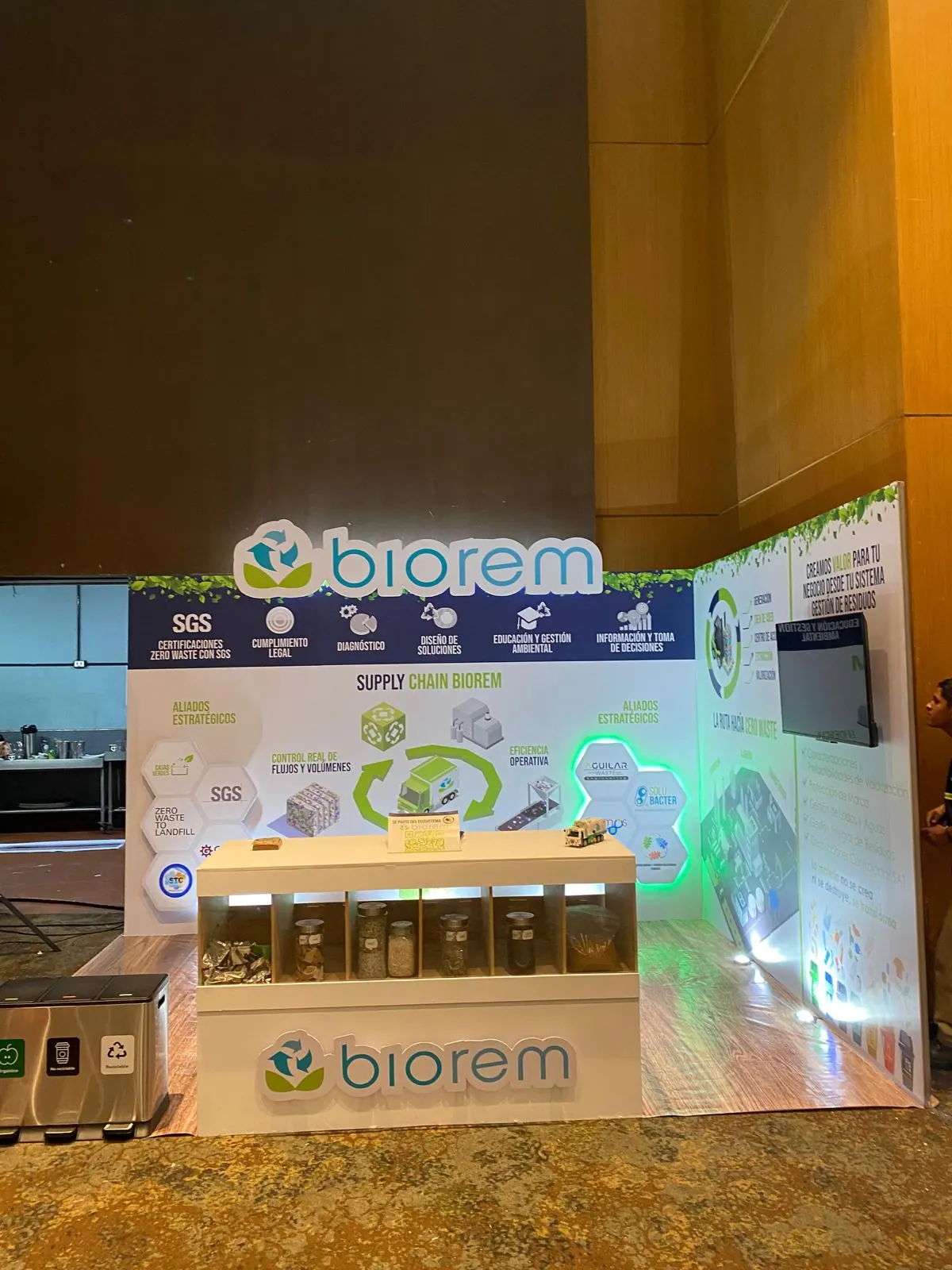 Stand Biorem para feria corporativa