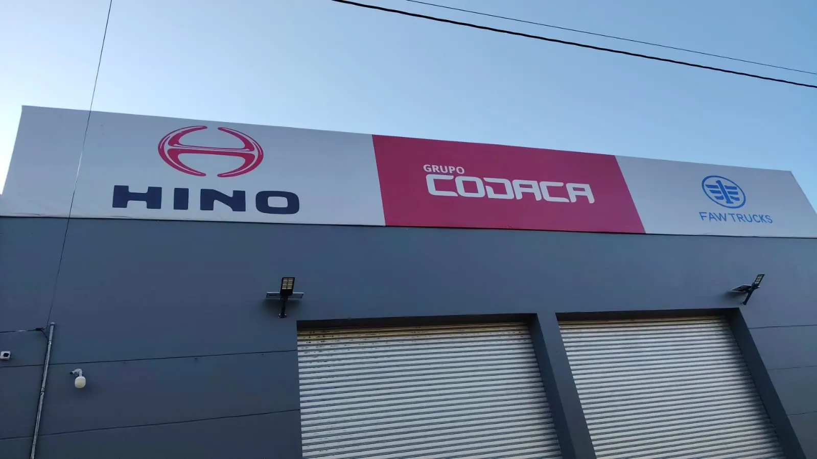 Rótulos con Lona Tensada Tipo Cenefa - ejemplo